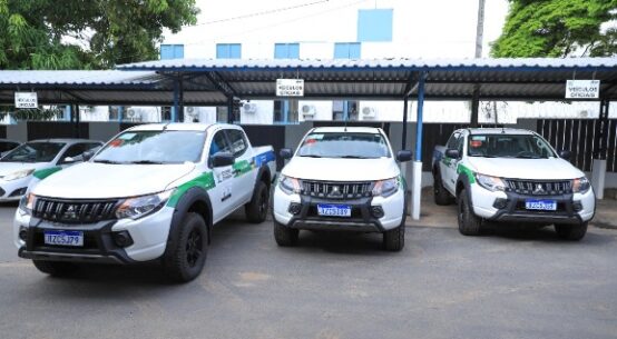 Governo entrega novos veículos para a Secretaria de Infraestrutura
