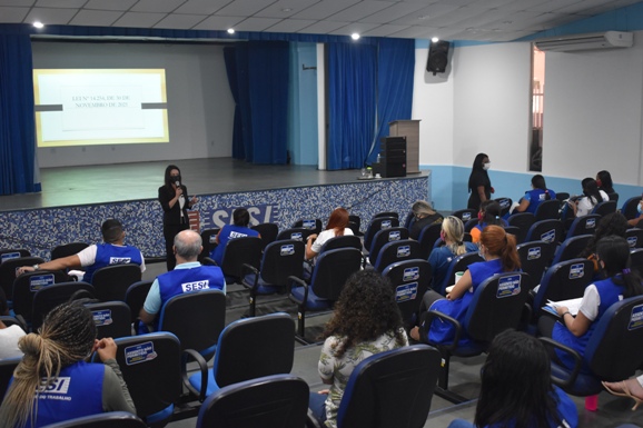 Uerr promove palestras sobre inclusão de alunos com deficiência física e transtornos neurofuncionais