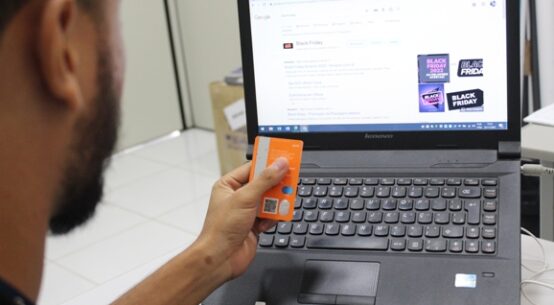 Advogado dá dicas de cuidadoso ao fazer compras online durante Black Friday