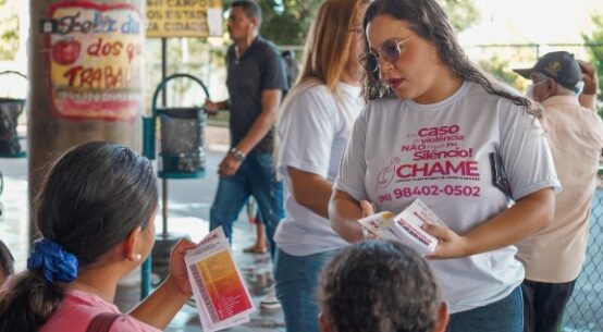 16 Dias de Ativismo: Chame marca início de campanha com panfletagem pelo fim da violência