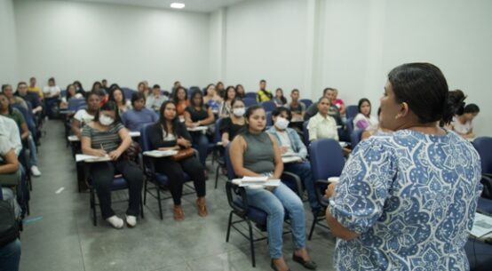 Escolegis oferta cursos nas áreas de educação e administrativa na modalidade presencial