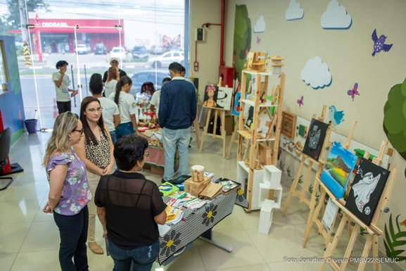 Integrantes do Projeto Crescer expõem produções nesta sexta-feira