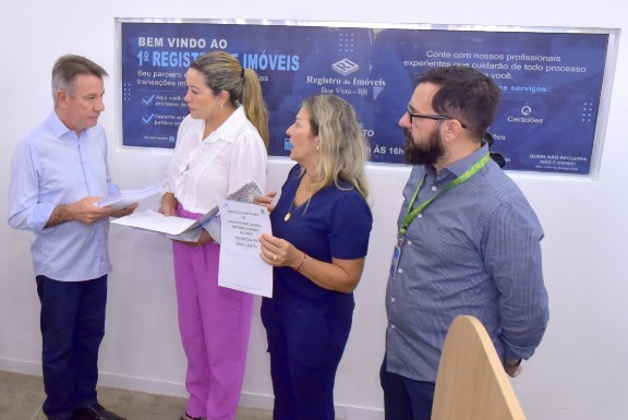 Governo regulariza residências de três conjuntos habitacionais em Boa Vista