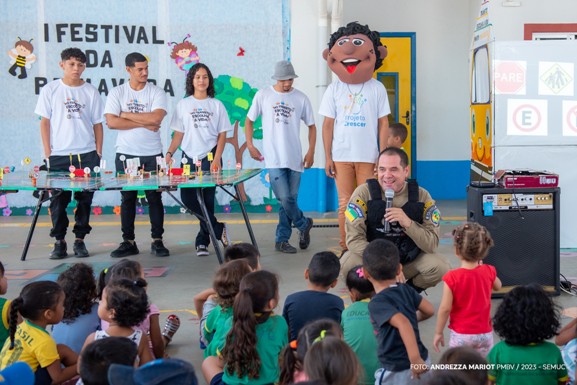 Crianças de Boa Vista aprendem sobre segurança no trânsito de forma lúdica e divertida