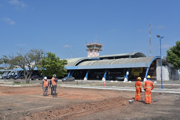 Comissão da ALE-RR acompanha obras do aeroporto de Boa Vista