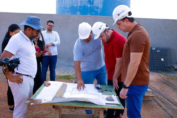 Nicoletti fiscaliza obras em unidades de saúde em Boa Vista