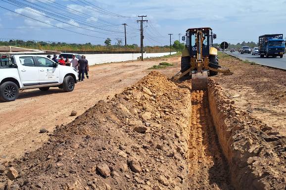 Caer inicia interligação de redes para melhorar abastecimento de água em bairros de Boa Vista