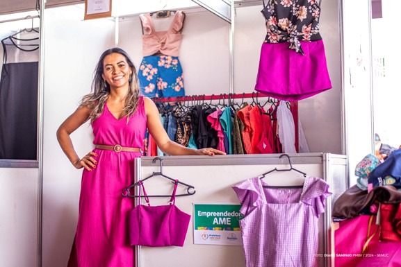 Prefeitura Com Você: empreendedores da AME ganham espaço no para comercializar seus produtos