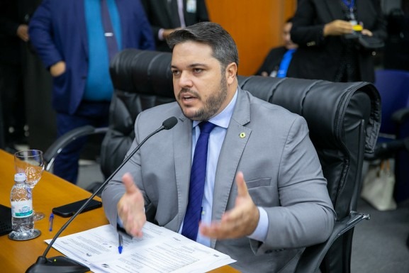 Governador veta Projeto de Lei sobre transparência de medicamentos em Roraima