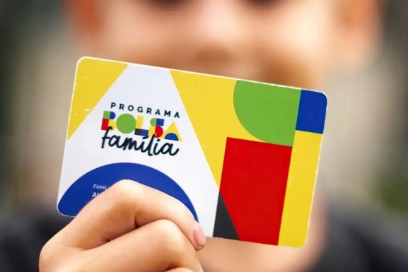 Caixa paga Bolsa Família a beneficiários com NIS de final 3