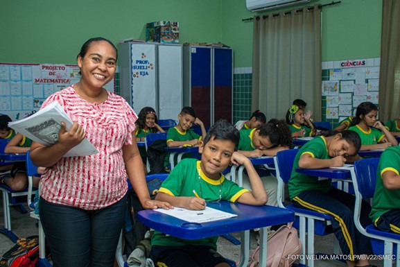 Investimentos estratégicos na área de educação fortalecem rede municipal de ensino