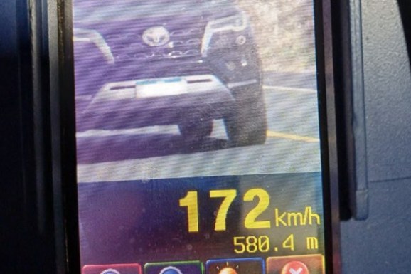 PRF flagra 90 motoristas em excesso de velocidade no fim de semana em Roraima