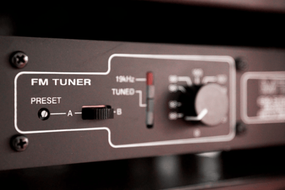 Rádios educativas: lançado edital para novas emissoras em 311 municípios