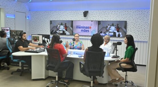 Meninas Mães: especialistas alertam sobre impactos e riscos de gravidez na adolescência em podcast da ALE-RR