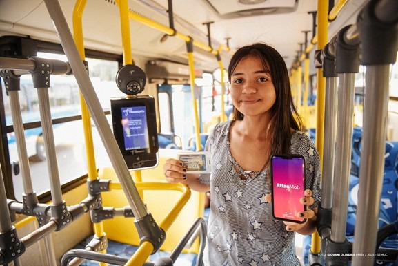 Estudantes de Boa Vista podem renovar cartão de transporte pelo celular