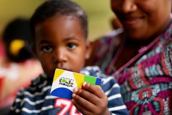 Caixa começa a pagar Bolsa Família de fevereiro