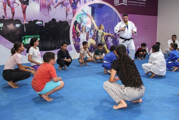 Atividades gratuitas: ALE-RR inicia aulas de esporte e cultura para mais de 2,5 mil crianças, jovens e adultos