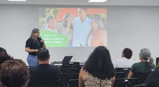 Ciência na Escola: Faperr capacita professores para elaboração de projetos na Chamada Pública