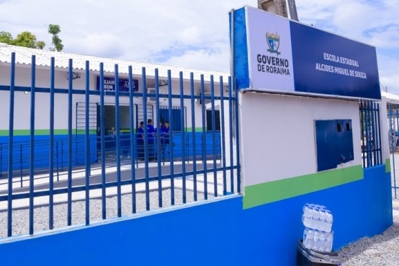 Escola Alcides Miguel é a 58ª reinaugurada com reforma completa pelo Governo do Estado