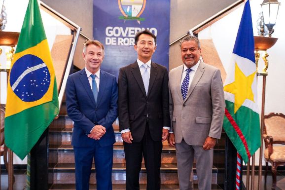 Senador Hiran destaca desafios e oportunidades de RR em encontro com embaixador do Japão