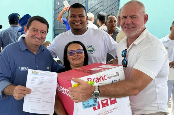 São Luiz do Anauá: pescadores recebem kits para melhorar qualidade do trabalho