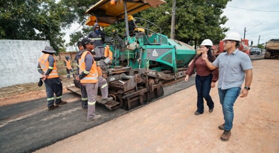 Prefeito Arthur Henrique acompanha obras de infraestrutura em cinco bairros de Boa Vista