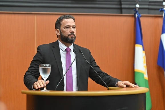 Deputado Jorge Everton critica omissão da Saúde com população de Roraima