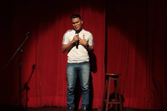 Show de Stand Up Comedy “Origens”, com Marco André, será dia 22 no Roraima Garden Shopping