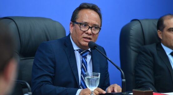 MPC representa contra servidor e presidente do Iteraima por concessão indevida de benefícios