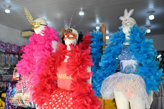 Vendas de Carnaval: pesquisa de preços é aliada do consumidor, orienta Procon Assembleia