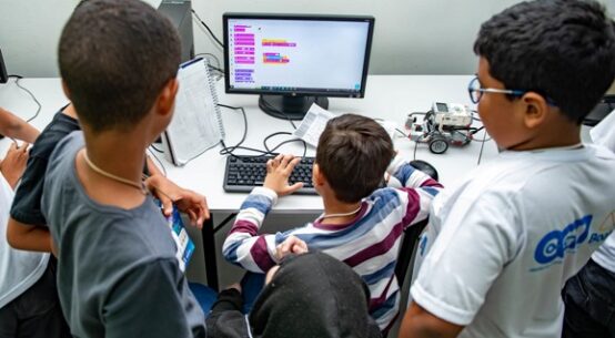 Prova objetiva do curso de Robótica Educacional ocorre nesta sexta-feira