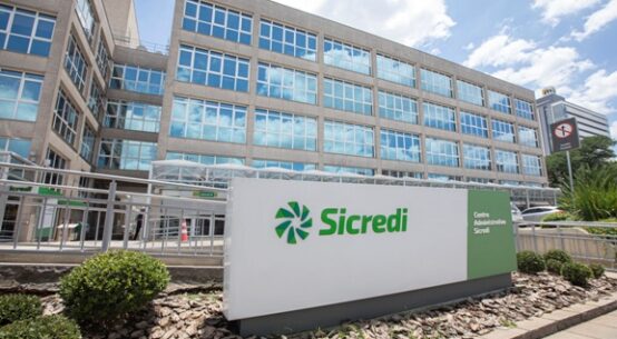 Sicredi consolida liderança na liberação de recursos do BNDES em todo o país