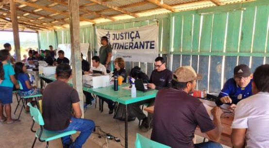 Uiramutã: Justiça Itinerante realiza mais de 400 atendimentos na comunidade indígena Serra do Sol em dois dias