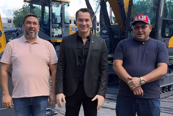 Zé Haroldo Cathedral garante máquinas agrícolas para fortalecer a produção em Roraima