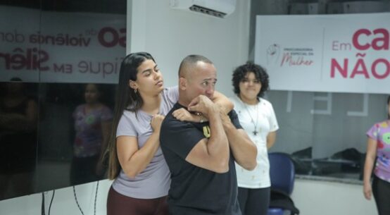 Curso gratuito de defesa pessoal para mulheres inicia nova edição no Chame