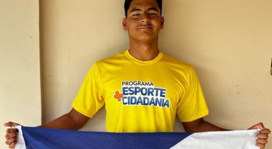 Águas Abertas: Joan Peñaloza disputa Campeonato Brasileiro em Itajaí-SC