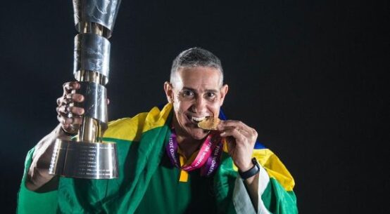 Ex-treinador da seleção brasileira de basquete participa de boas-vindas da Estácio em Boa Vista