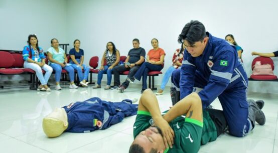 Prefeitura capacita servidores da maternidade em atendimentos de primeiros socorros