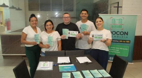 Procon ALE-RR comemora Dia do Consumidor com orientações em shopping da capital