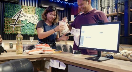 Adriano Abreu Art Tattoo sorteia tatuagem de R$ 5 mil para arrecadar alimentos e beneficiar famílias carentes