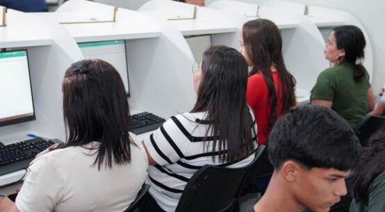 120 Vagas: Escolegis inicia inscrições para cursos presenciais de informática nesta sexta-feira