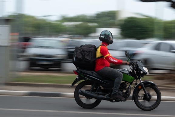 ALE-RR aprova projeto que incentiva segurança de mototaxistas, motoboys e motogirls