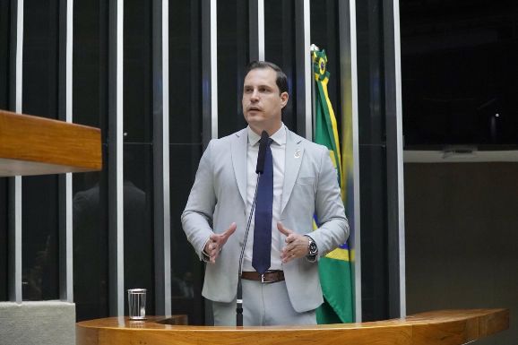 Nicoletti apresenta novo pedido para análise célere da PEC que beneficia servidores dos ex-territórios