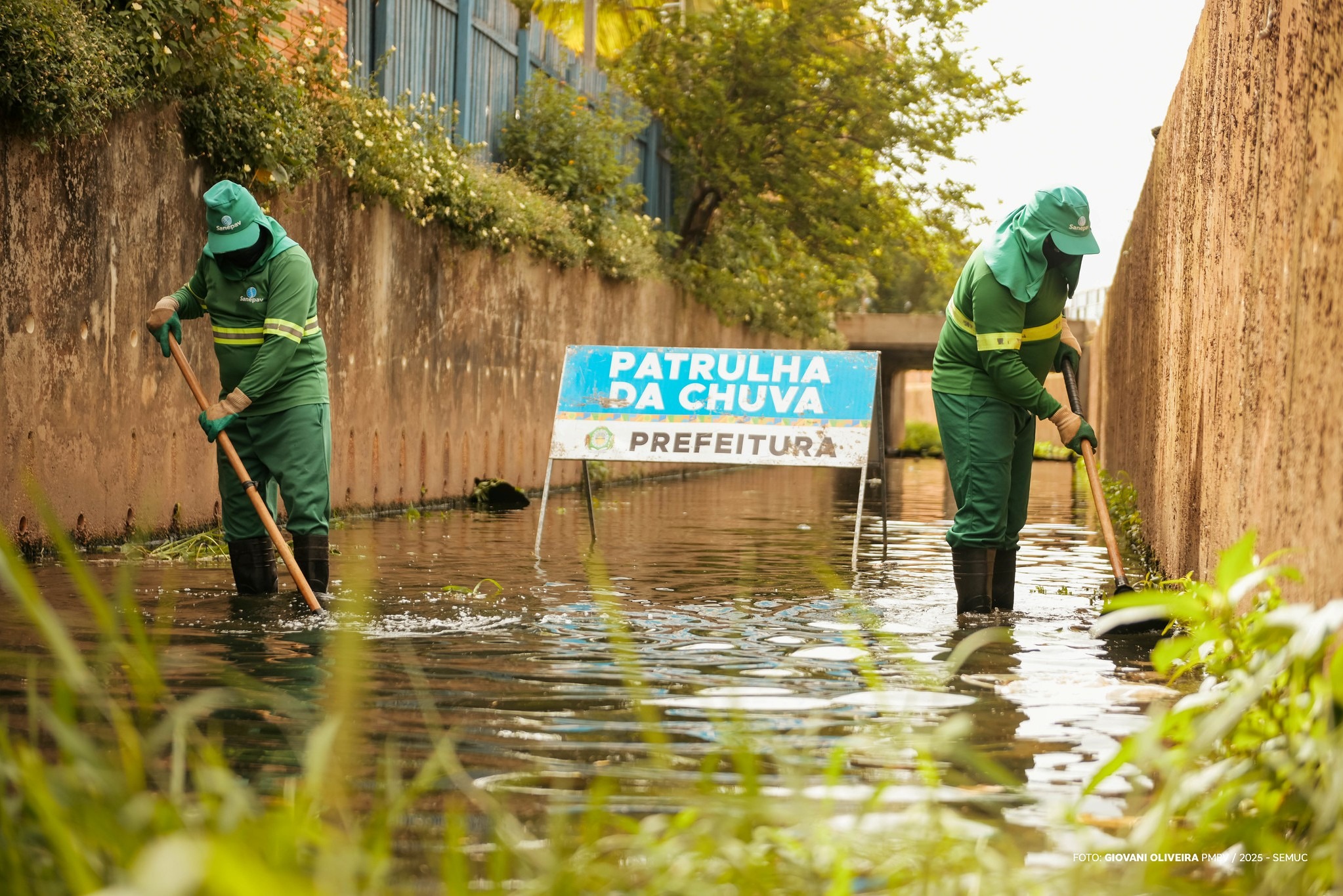 Mais de 480 mil toneladas de lixo foram recolhidas de canais, valas, praias e rios em Boa Vista em três meses
