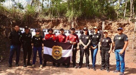 Policiais civis participam de curso de atualização e aperfeiçoamento em tiro