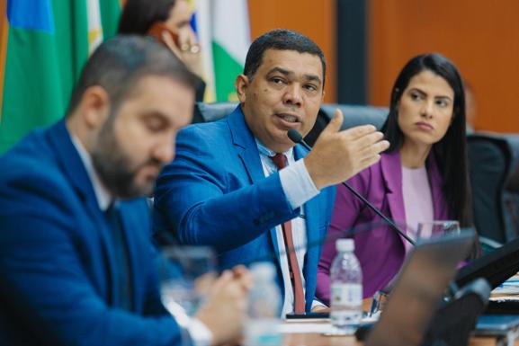 Soldado Sampaio propõe cinco emendas para fortalecer programa Cesta da Família