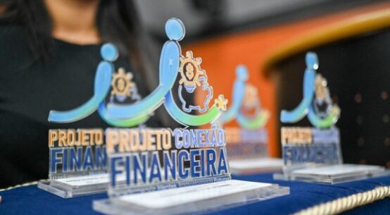 Conexão Financeira: escolas Olavo Brasil e Teresa Parodi vencem projeto do Inovem da ALE-RR