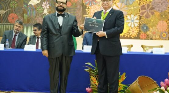 Ministro Edson Fachin recebe Medalha do Mérito Judiciário durante visita a Roraima