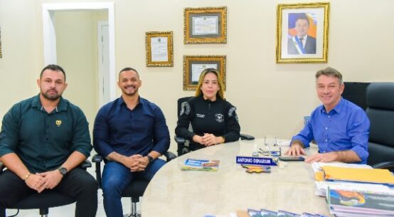 Secretária Michelly Viau é a primeira mulher e policial penal do Estado a assumir comando da Sejuc