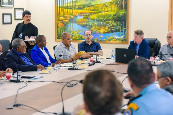 Caribe: Governo de Roraima fortalece relação com Barbados para ampliar comércio, turismo e conexões aéreas